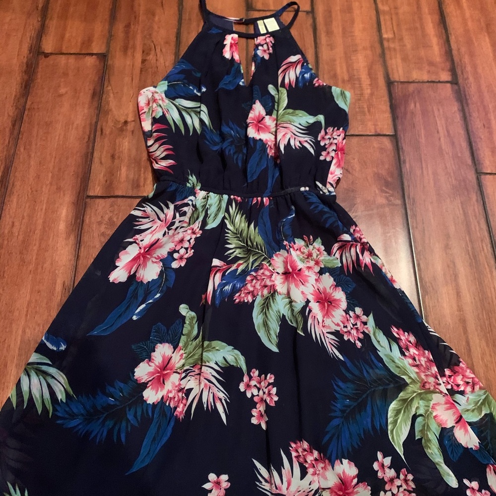 Small High Neck Dress